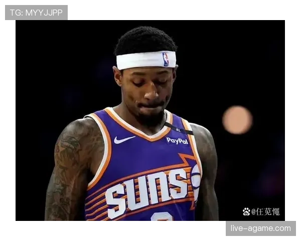 布拉德利·比尔单打突破效率提升明显 打破球队得分结构