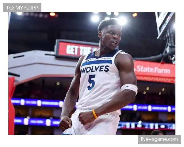 爱德华兹单打撕破防守比库里更致命